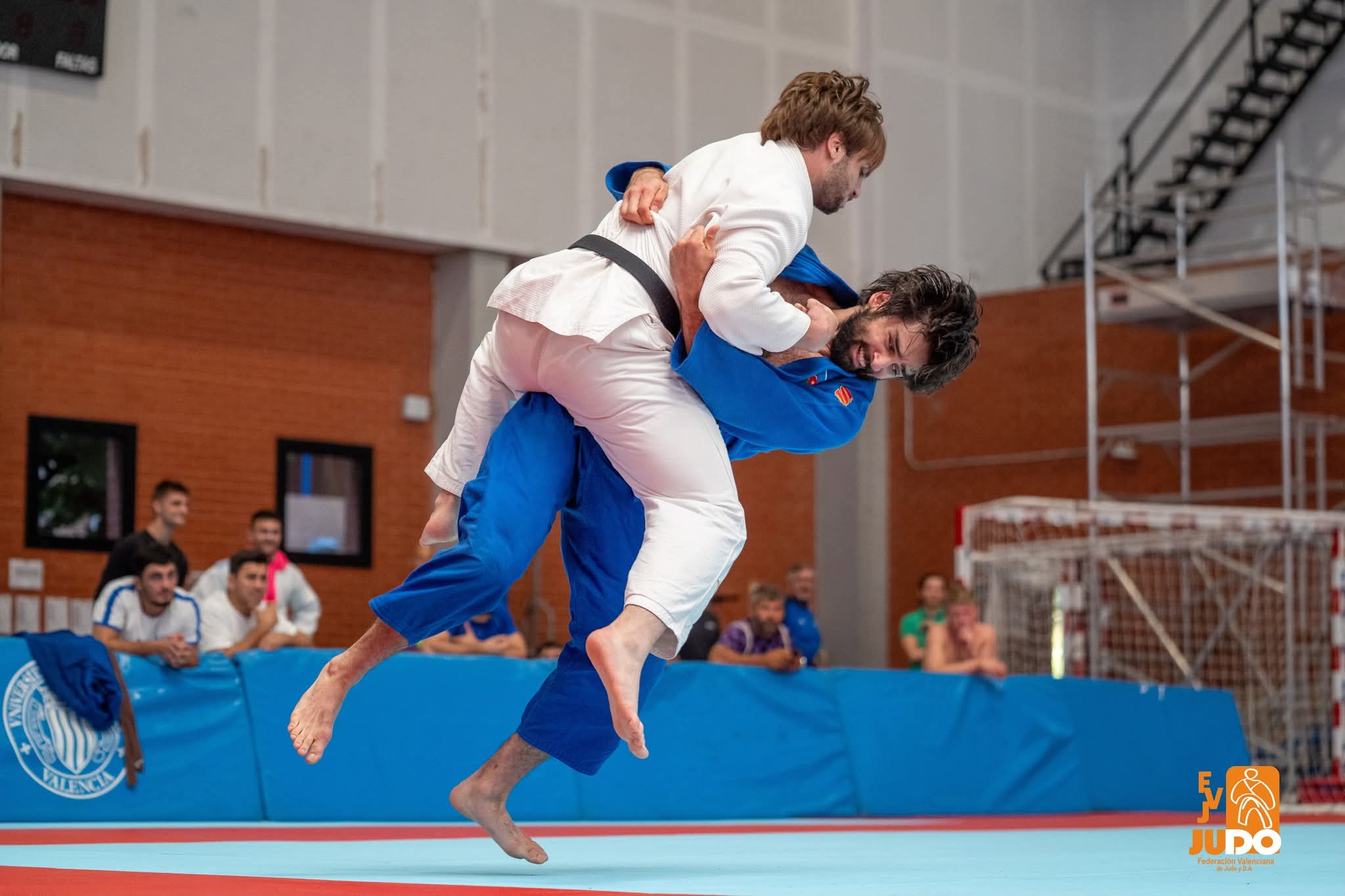 Azerbaijani Judoka Win Two Gold Medals at Spanish Super Cup