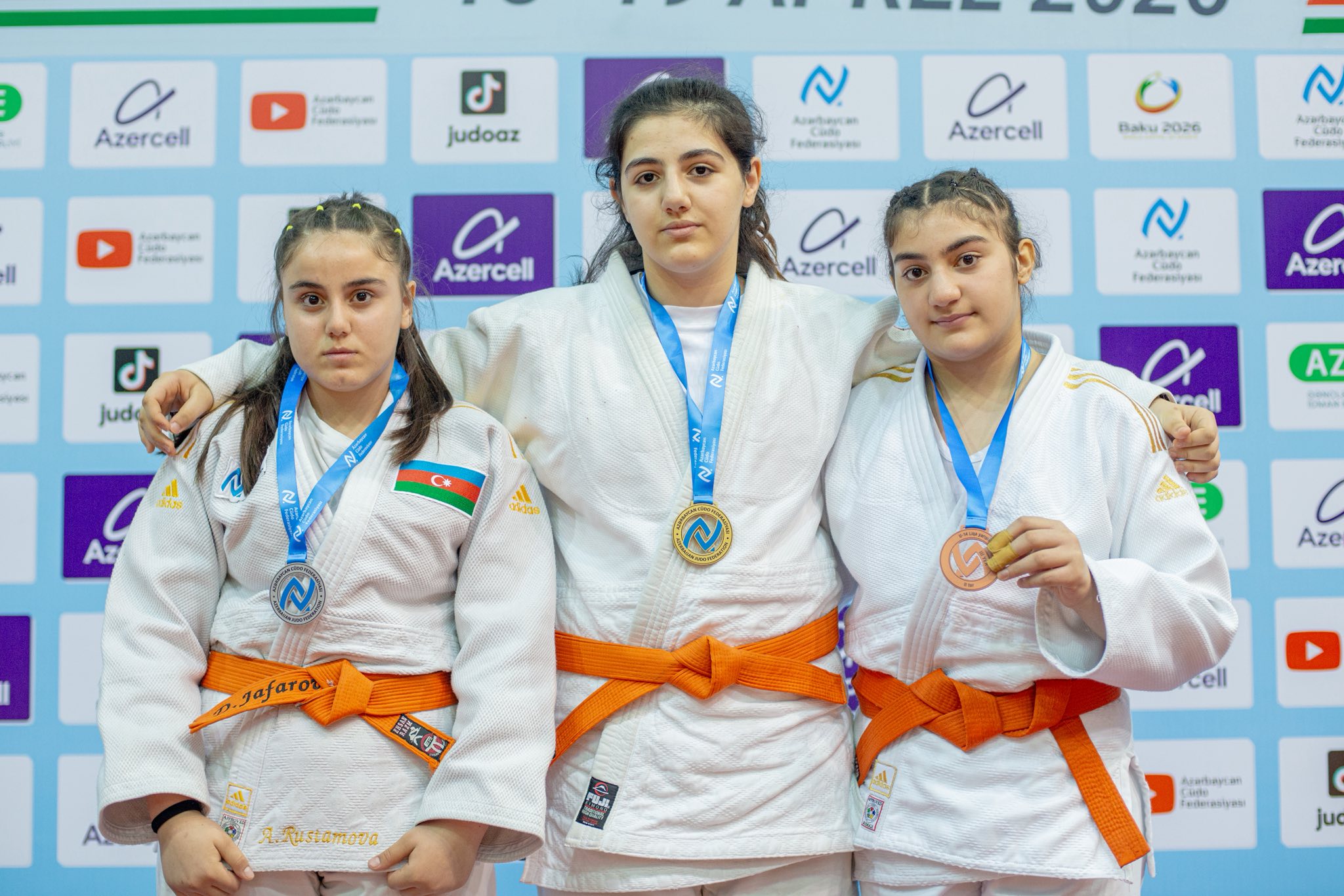 U-14 Liqa yarışının II turunda ilk gün 291 cüdoçu mübarizə aparıb