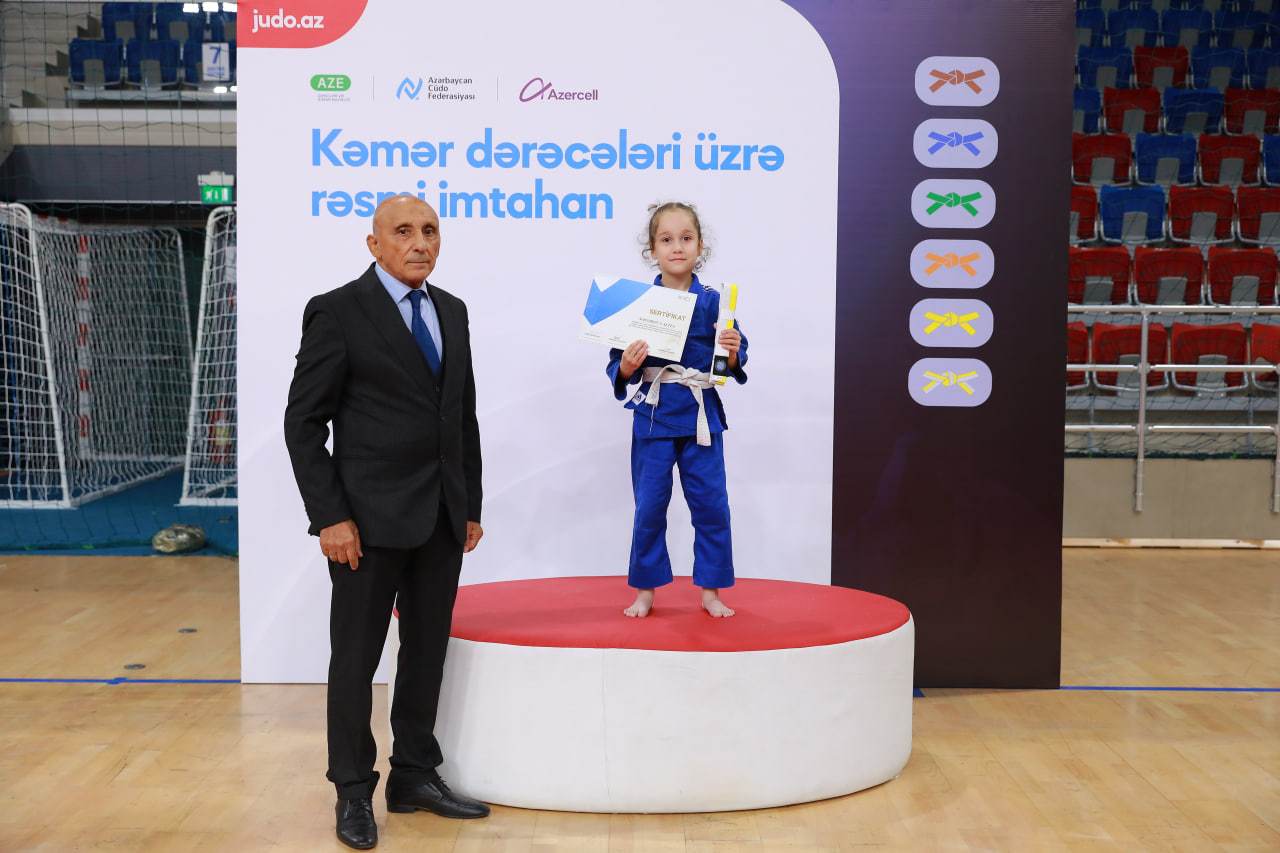 Cüdo üzrə ilk dəfə kəmər dərəcələri üzrə rəsmi imtahan keçirilib