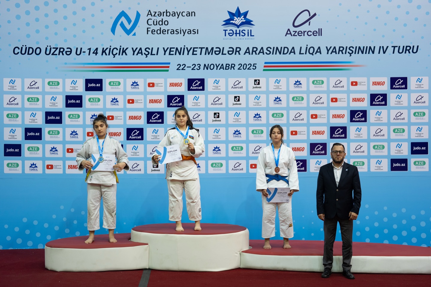 U-14 yeniyetmələr arasında Liqa yarışının IV turu başa çatıb