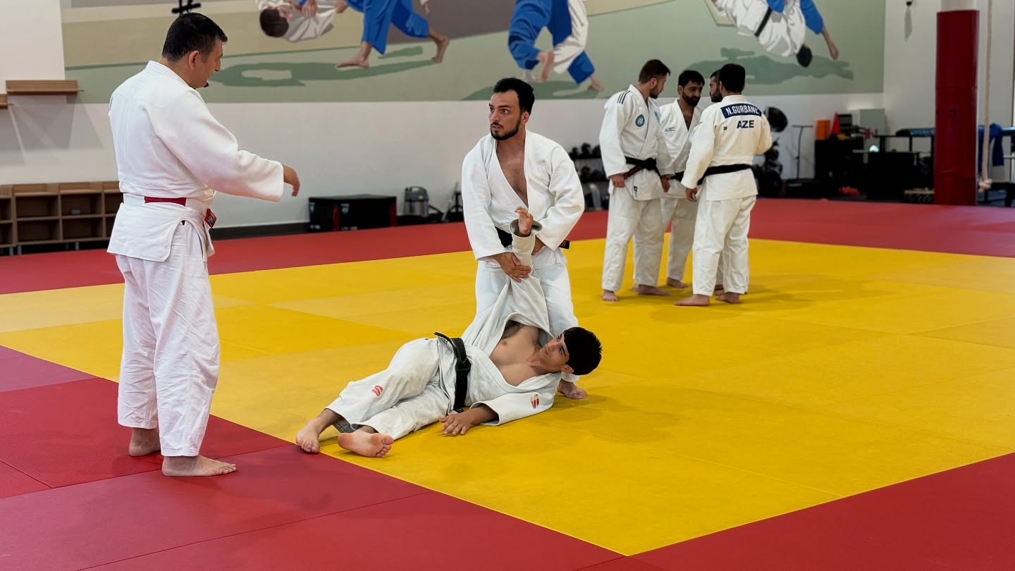 Cüdoçularımız kata üzrə Avropa çempionatına hazırlıqlarını davam etdirir