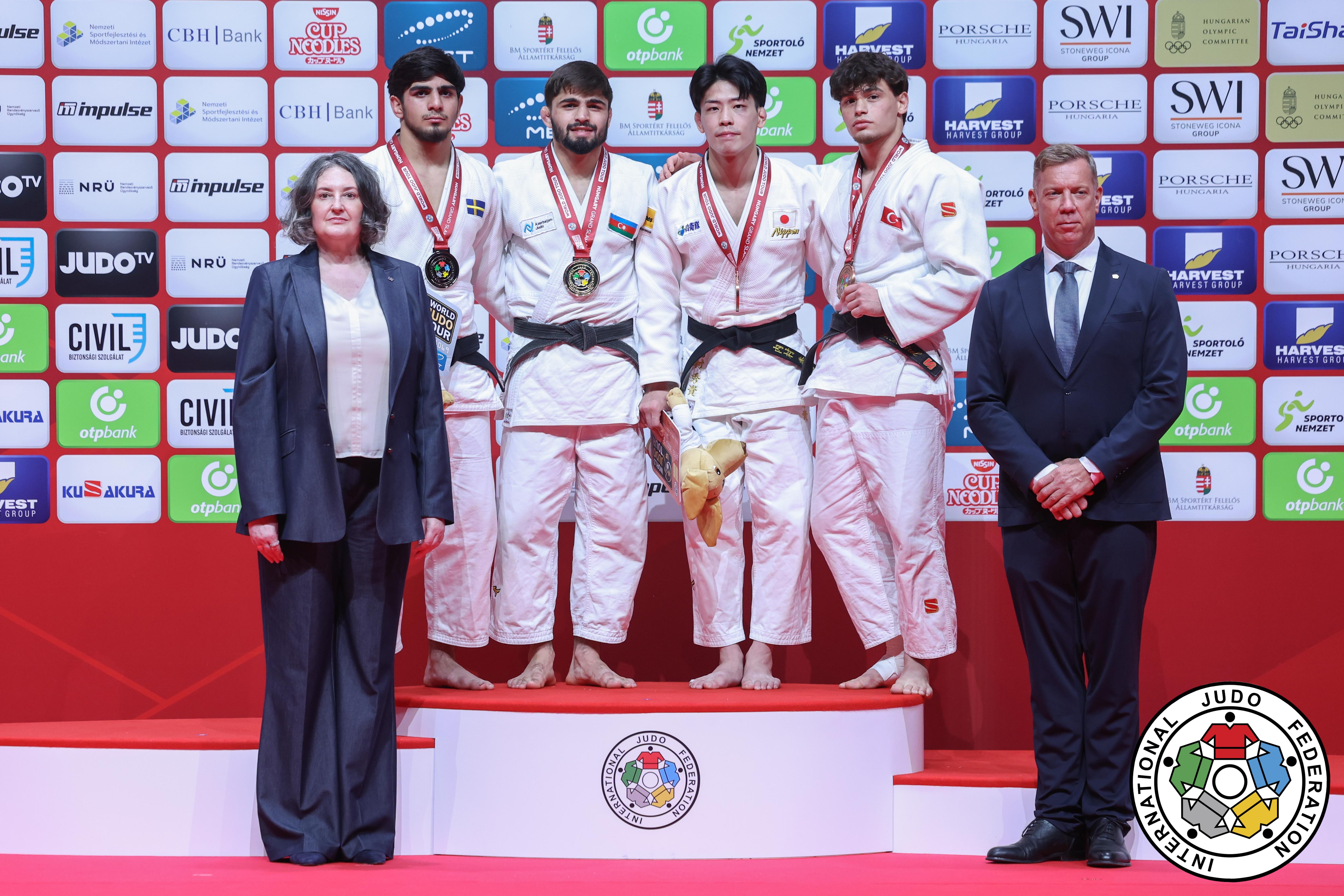 Macarıstan Böyük Dəbilqəsində Rəşiddən qızıl, Vüsaldan bürünc medal