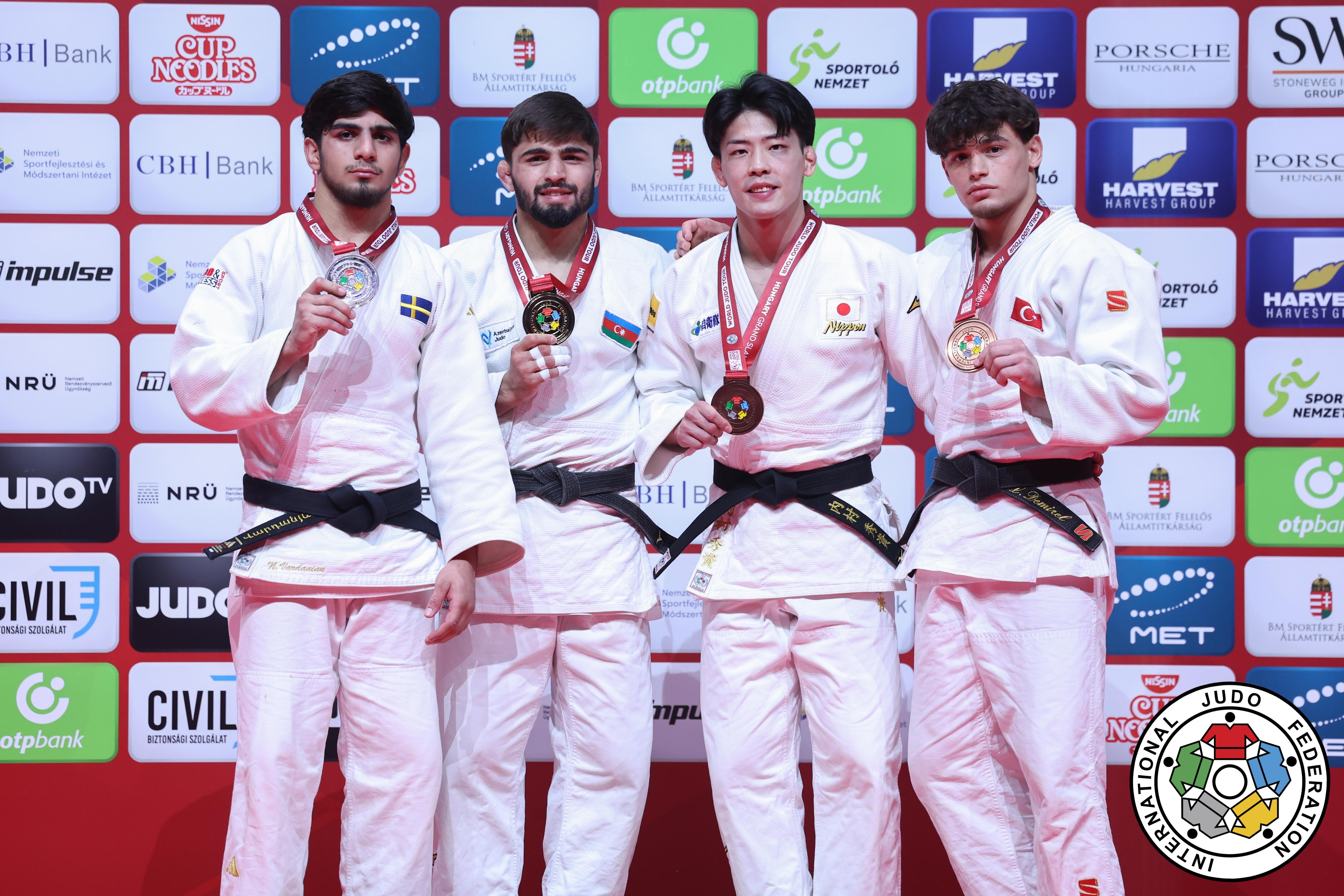Macarıstan Böyük Dəbilqəsində Rəşiddən qızıl, Vüsaldan bürünc medal