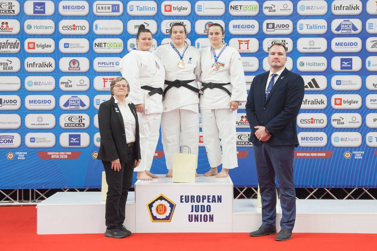 Avropa Açıq Turnirinin ilk günündə 2 medal