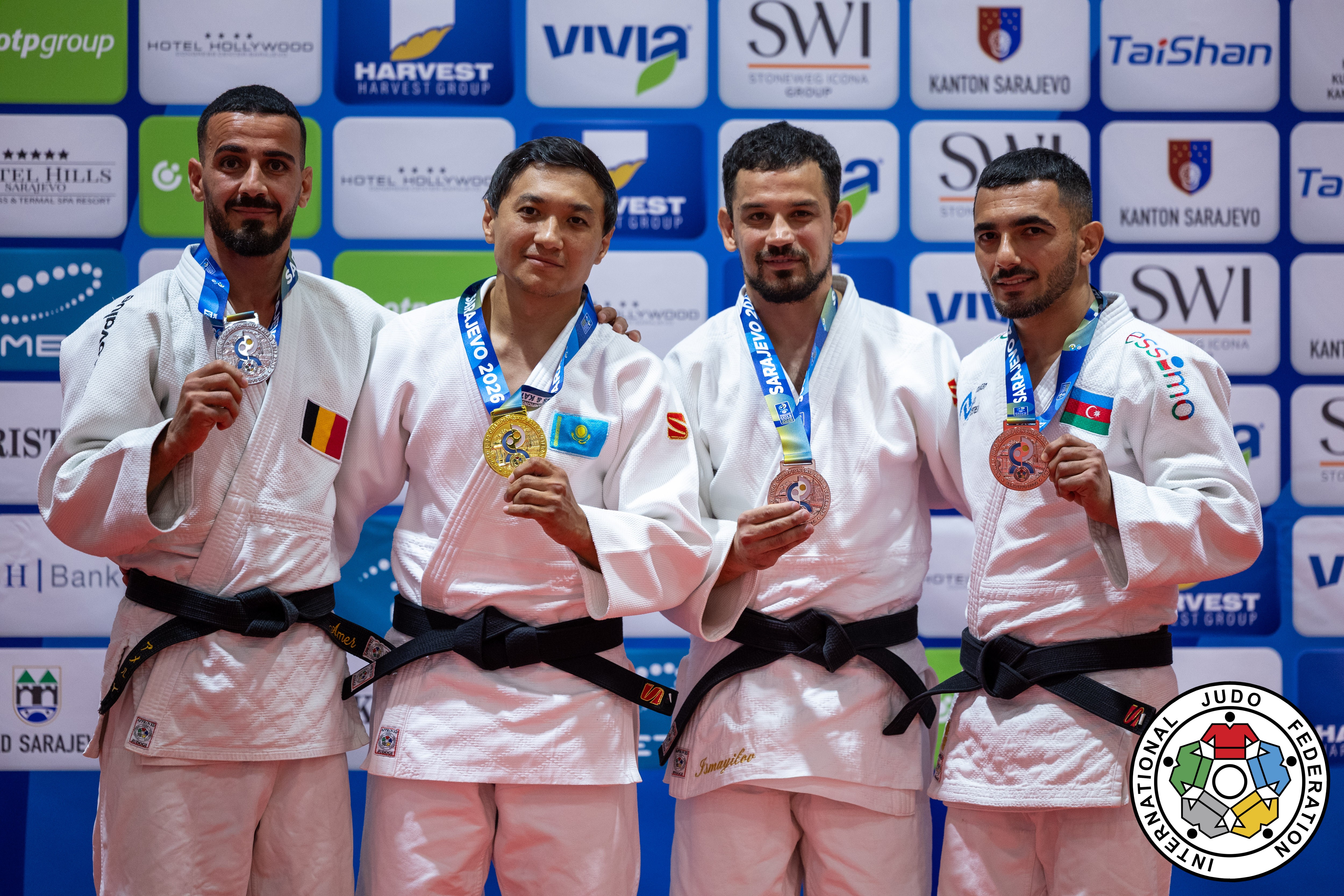 Azərbaycan veteranlar arasında dünya çempionatına 1 qızıl və 3 medalla başladı
