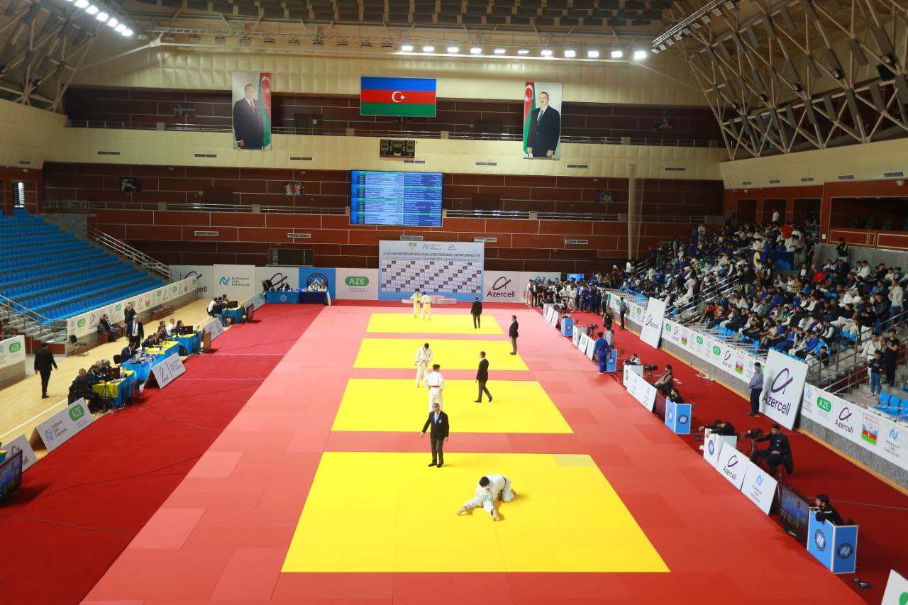U-18 yeniyetmələrin Bakı şəhər birinciliyinə yekun vuruldu