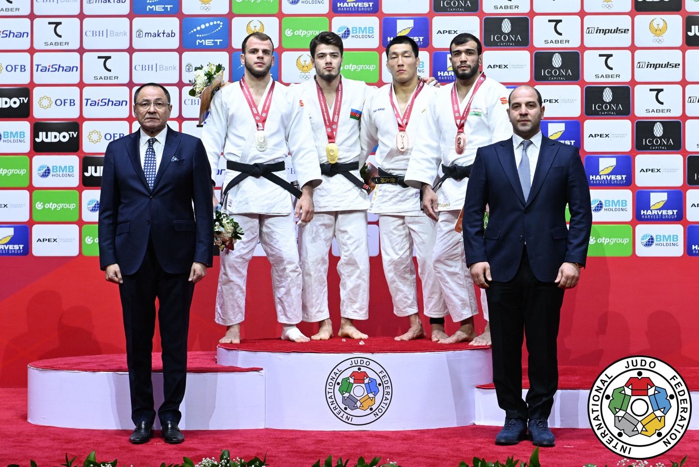 Ömər Rəcəbli Daşkənd Böyük Dəbilqəsində çempion oldu