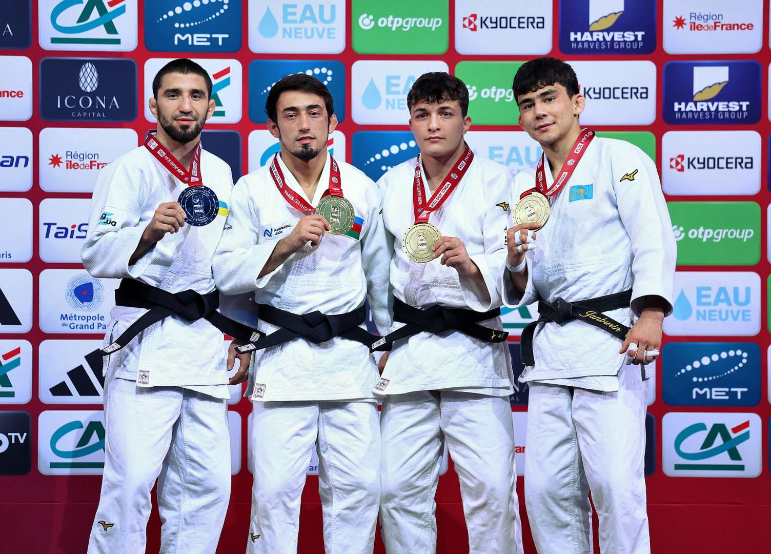 Paris Böyük Dəbilqəsinə Azərbaycan 2 medalla start verdi