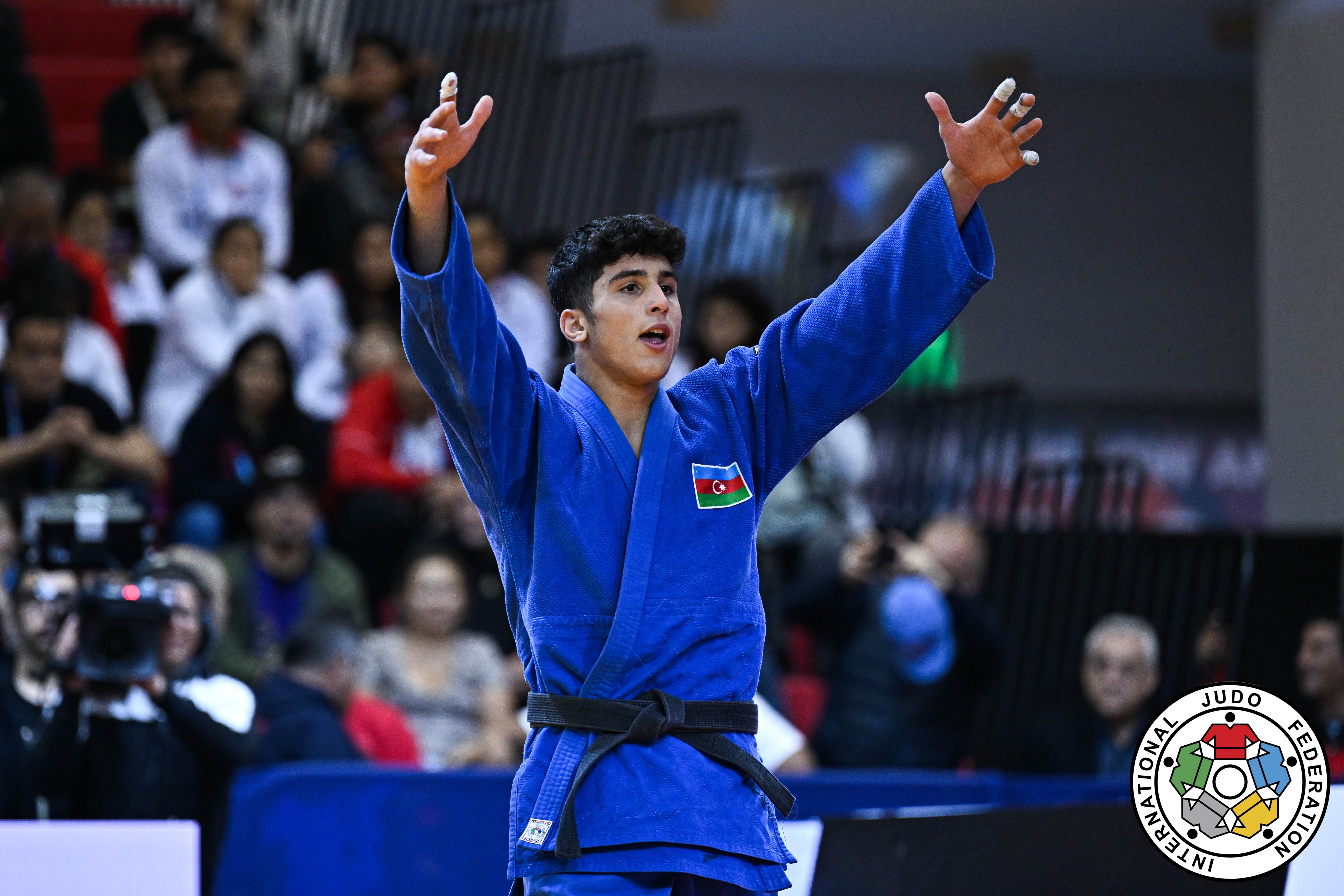 Cüdoçularımız Dünya çempionatının üçüncü günündə 1 qızıl və 1 bürünc medal qazandı