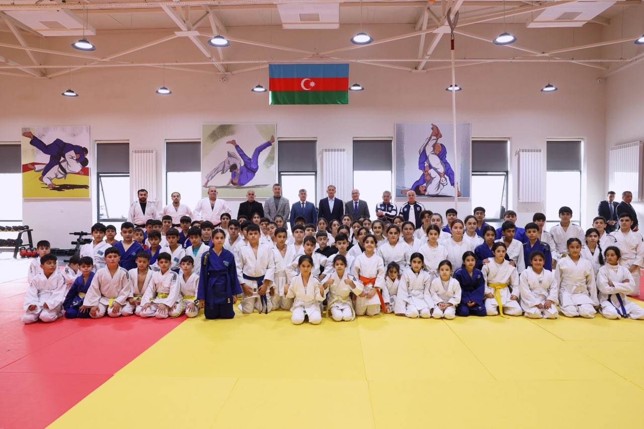 Rəşad Nəbiyev İmişlidə yeni fəaliyyətə başlamış cüdo zalına baxış keçirib