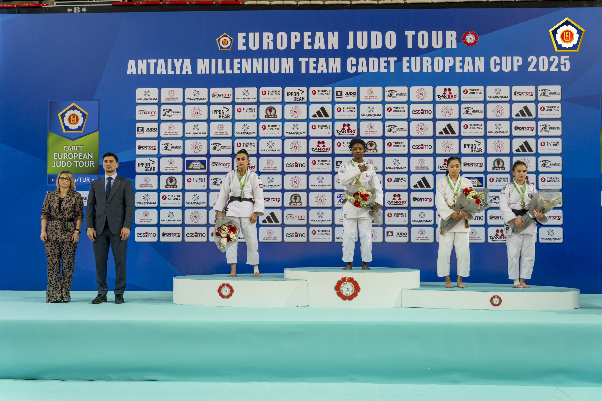 Cüdoçularımız Avropa Kubokuna 3 medalla başladı