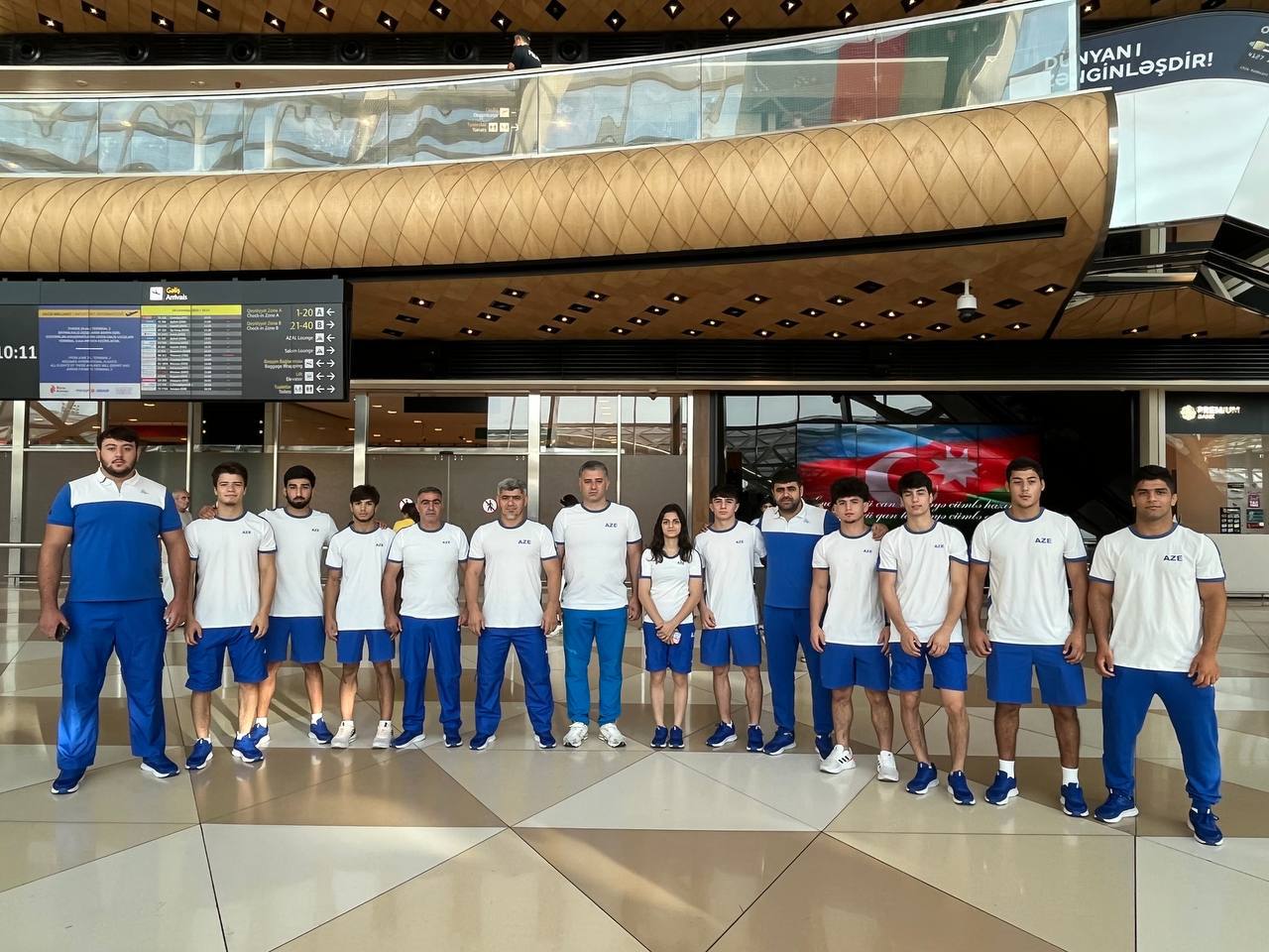 Gənc cüdoçular Avropa çempionatına yola düşdülər