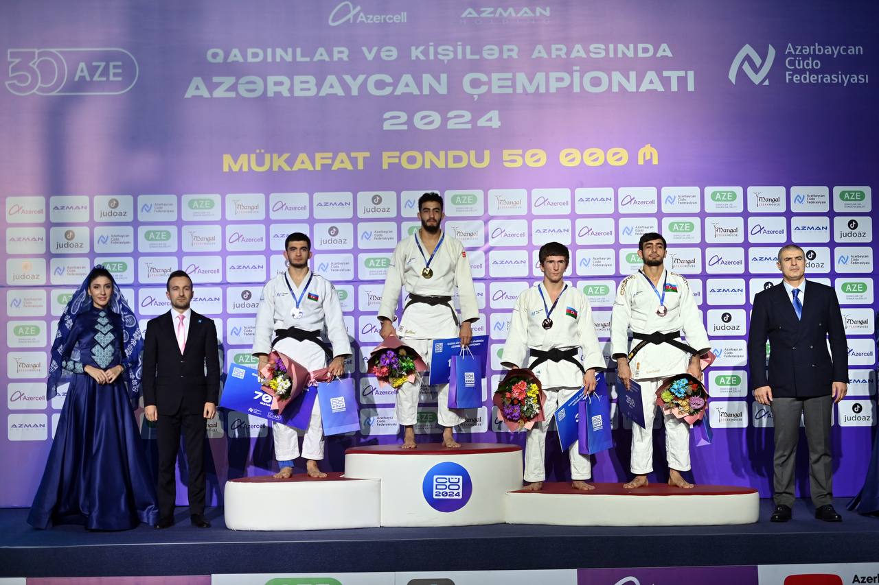 Azərbaycan çempionatının ilk yarış günü keçirildi