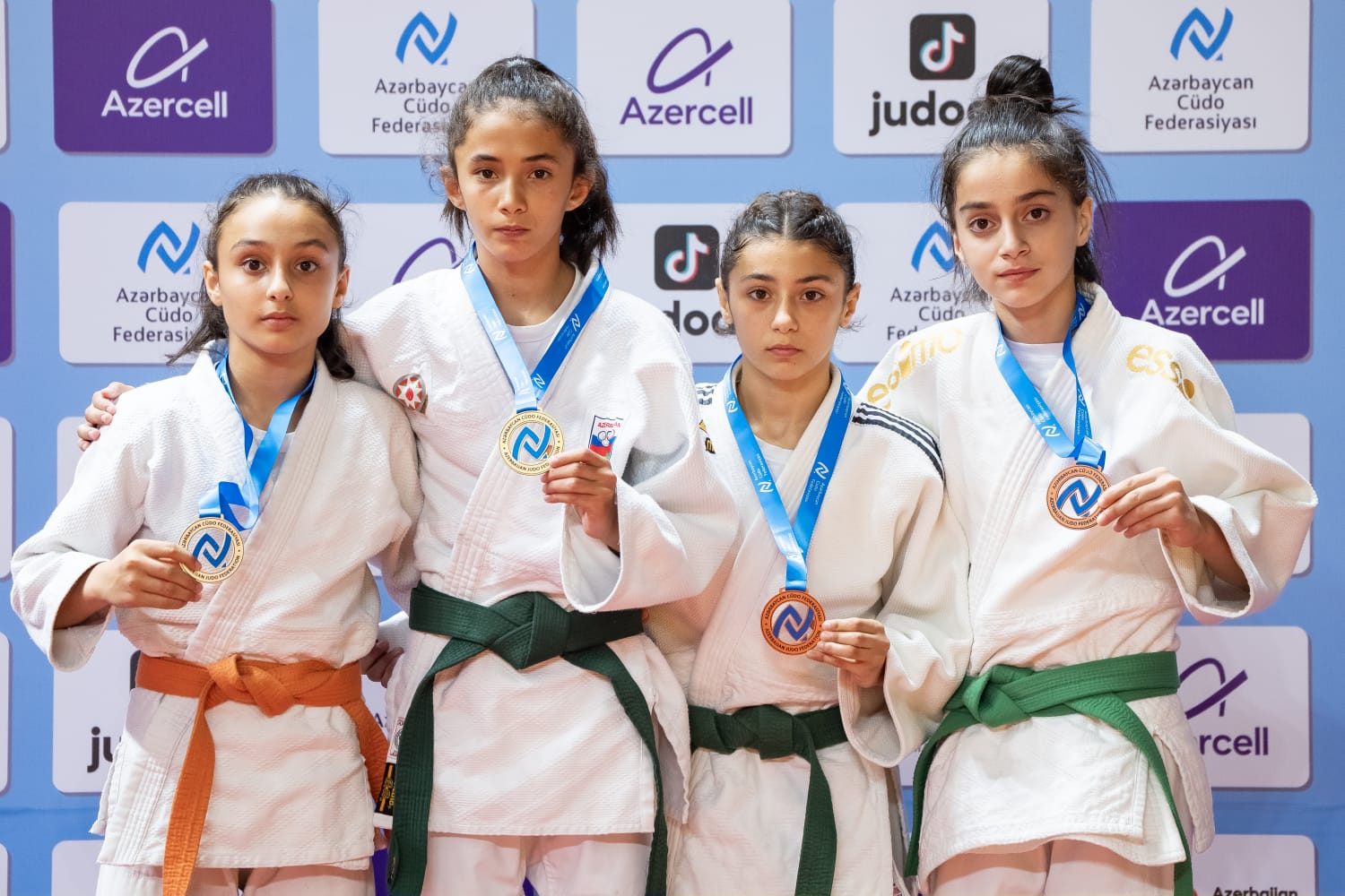 U-14 Liqa yarışının III turu start götürüb