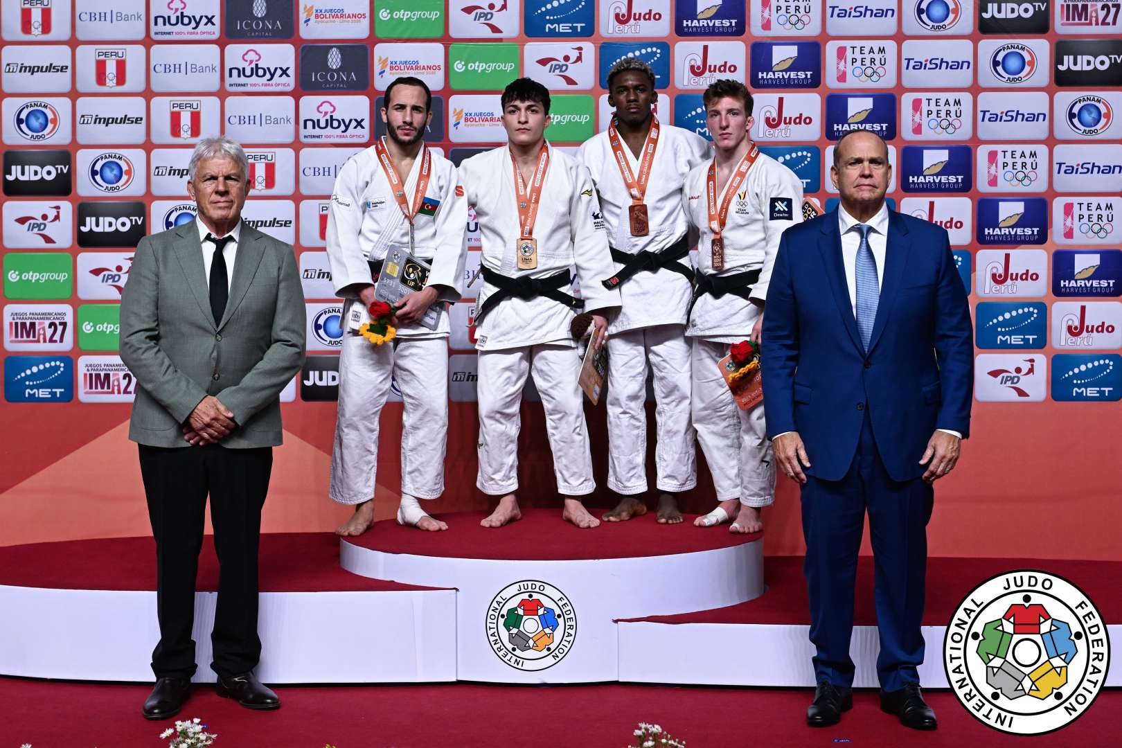 Lima Qran-Prisinə 4 medallı start