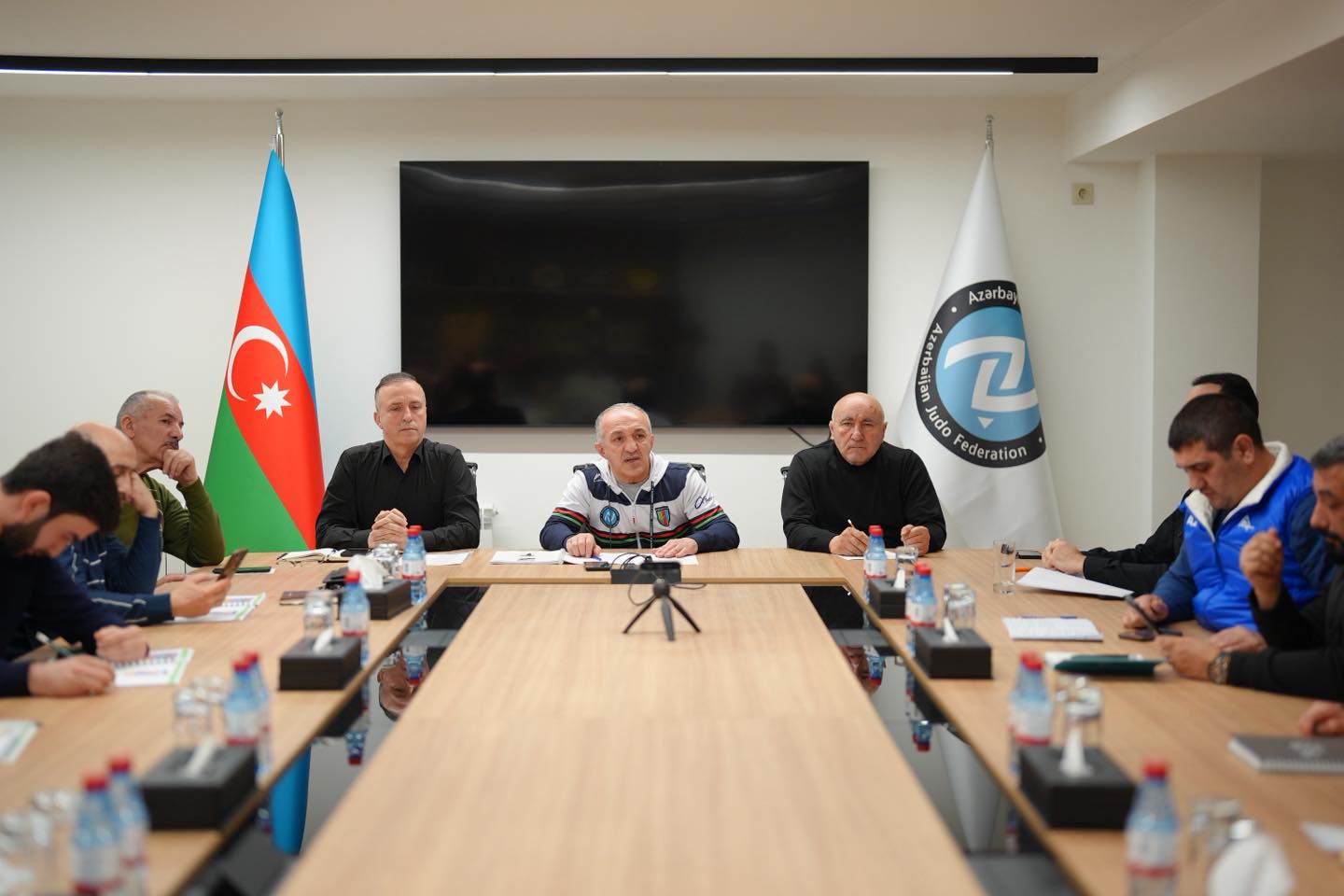 Hakimlər Komitəsinin təşkilatçılığı ilə növbəti nəzəri seminar keçirilib