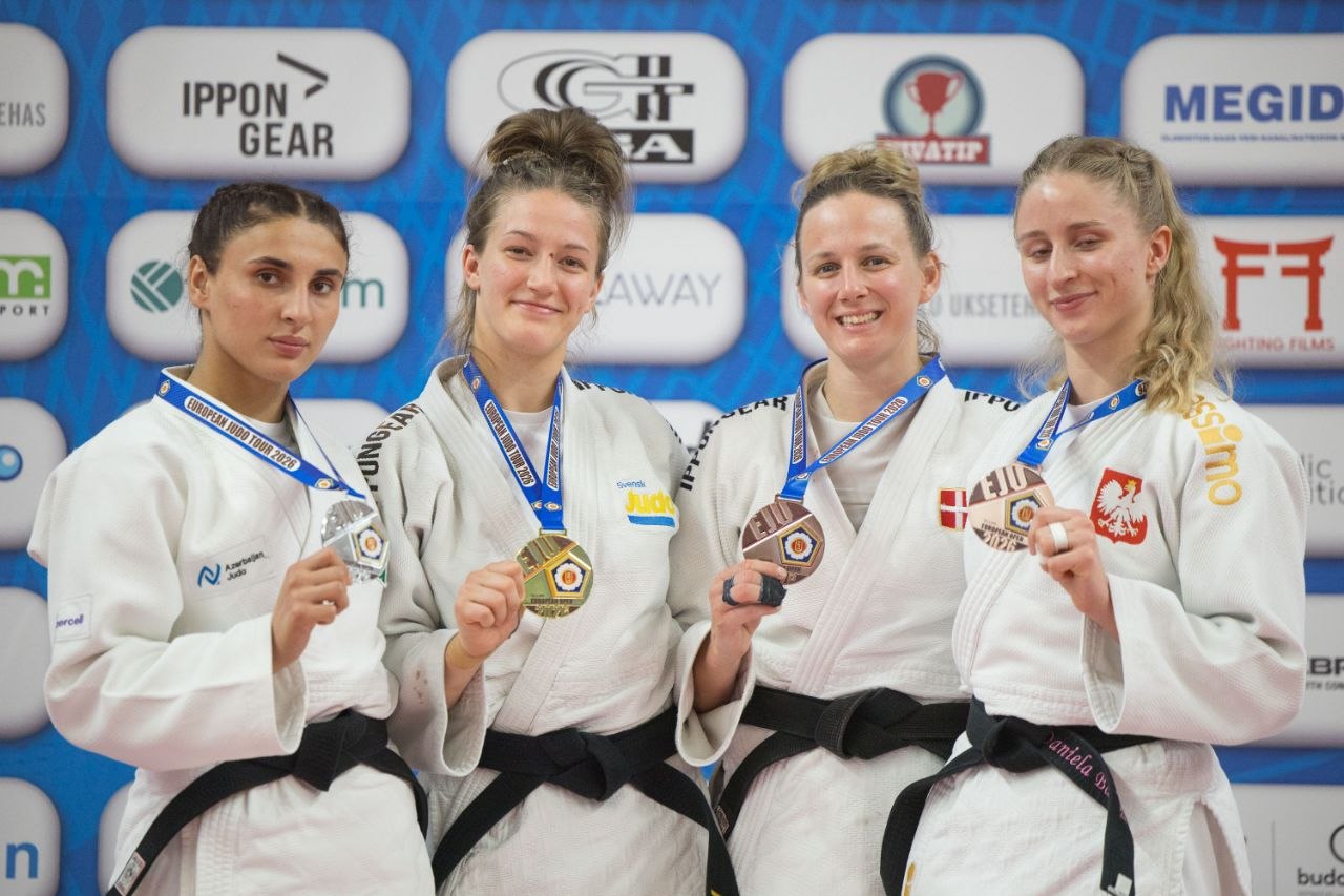 Avropa Açıq Turnirinin ilk günündə 2 medal