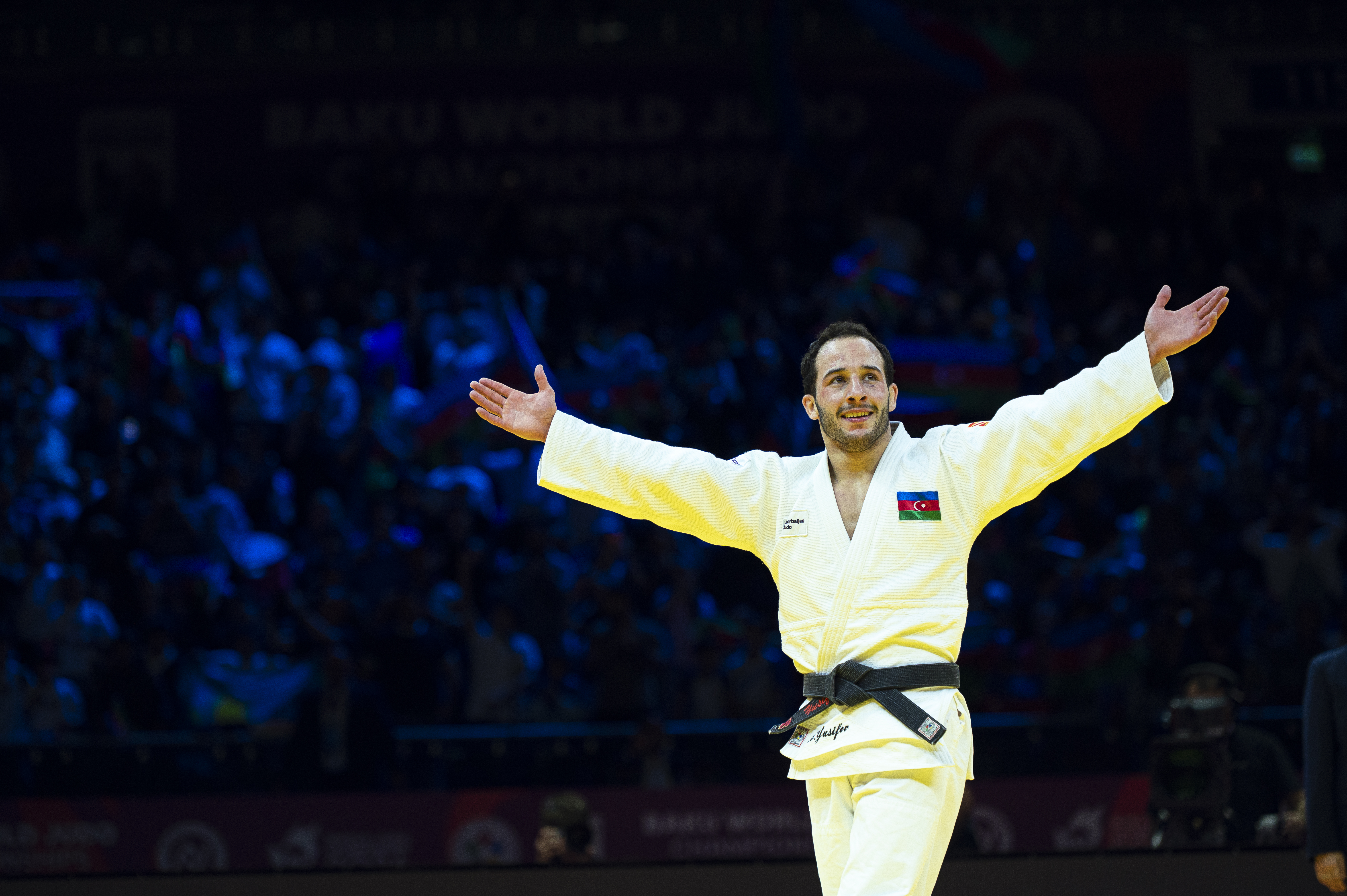 Ahmad Yusifov Crowned World Champion on Opening Day of Baku 2026