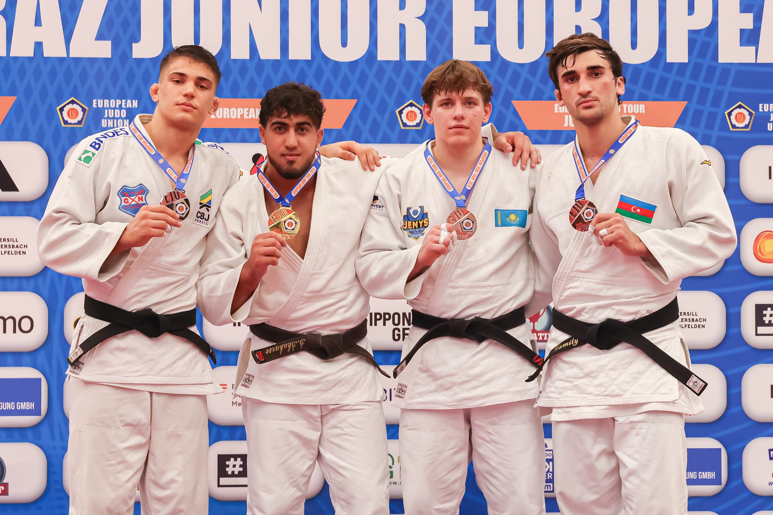 Gənc cüdoçularımız Avropa Kubokunda daha 4 medal qazandı