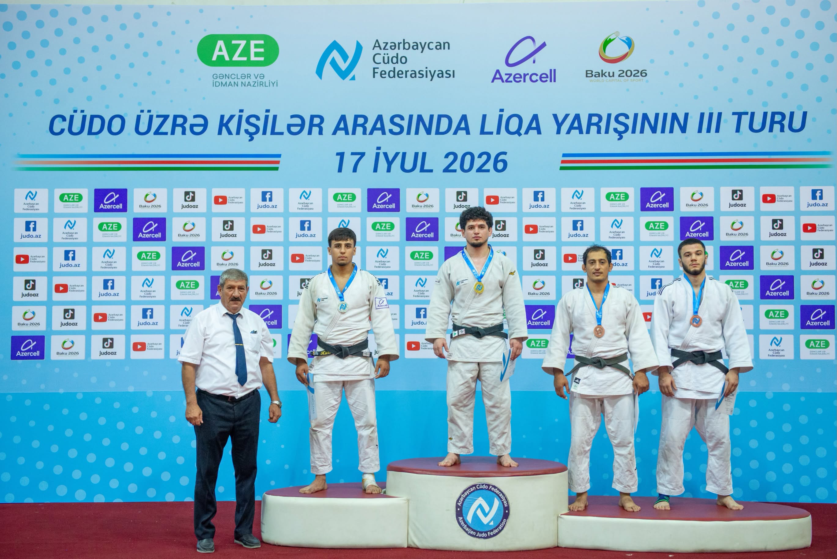 Kişilər arasında Liqa yarışının III turunda 188 cüdoçu mübarizə apardı
